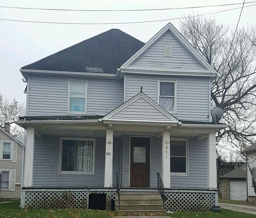 1st image of 921 7th Ct
