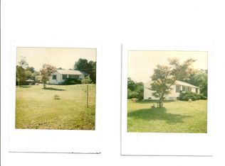 14 Maxson Hill Rd, Ashaway, RI 02804