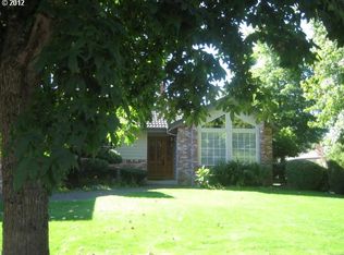 1487 Kiev St, Springfield, OR 97477