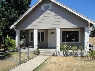 1122 W 4th St, Medford, OR