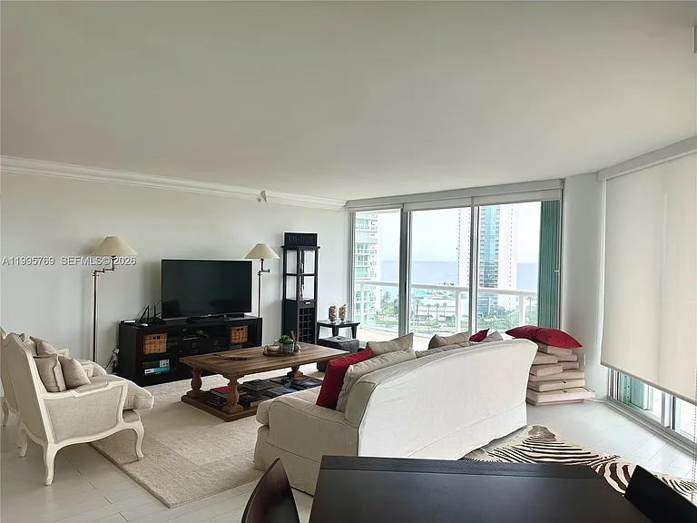 16500 Collins Ave #1453 — Photo 13