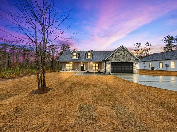 3rd image of 7877 Highway 19