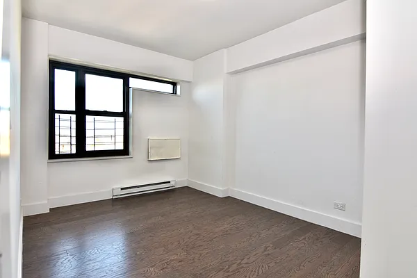 Rented by Bohemia Realty Group | media 7