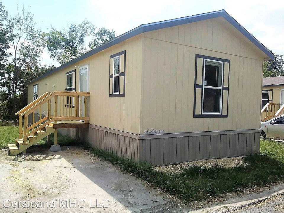 1st image of 913 Cottonwood Cir #901