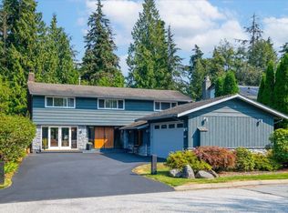 2864 Bushnell Pl, North Vancouver, BC V7J 2Y8