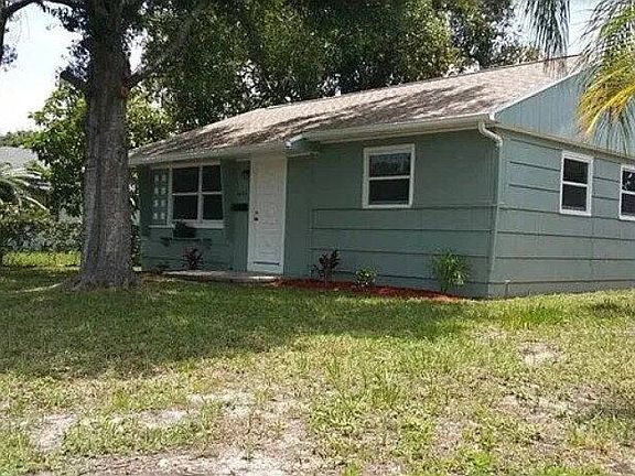 3rd image of 5243 5th Ave N