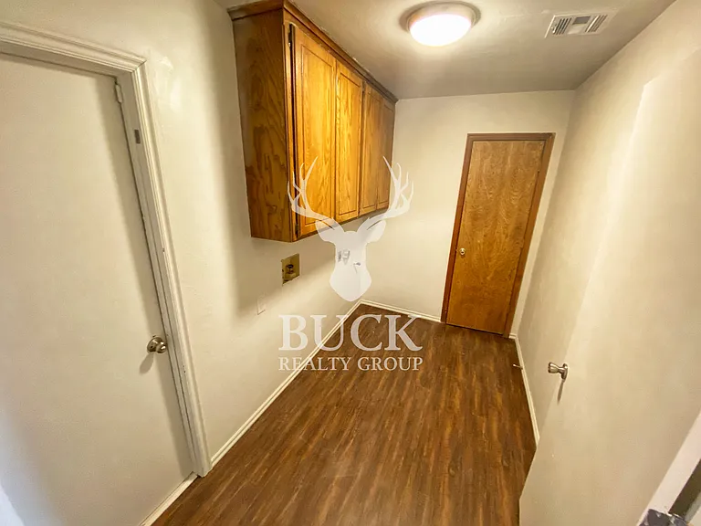 11300 Cimarron Dr — Photo 18
