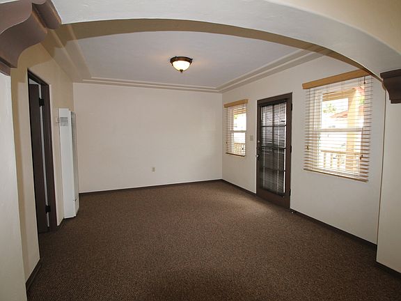 5th image of 3654 Texas St