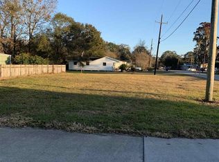 415 Henry St, Patterson, LA 70392
