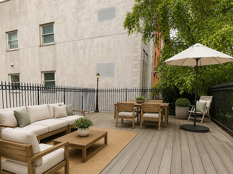 3 Prospect Pl #3R — Photo 1