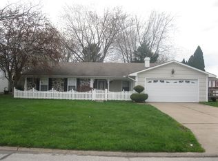 3203 Stonewood Dr, Sandusky, OH 44870