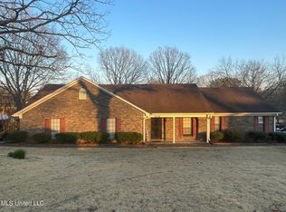 2130 Taryn Ln, Nesbit, MS 38651