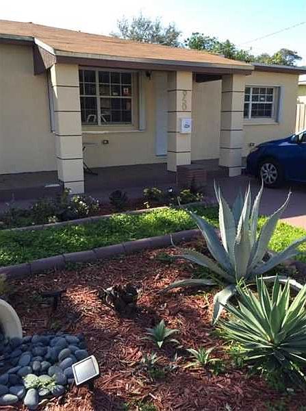 1st image of 950 NE 143rd St
