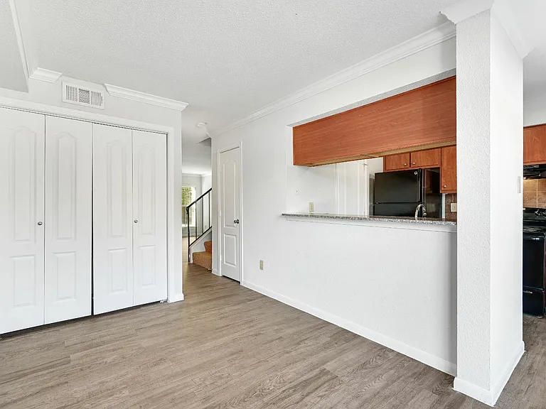 Reserve at Westwood — Photo 4