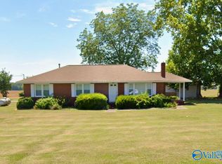 8437 Moores Mill Rd, Meridianville, AL 35759