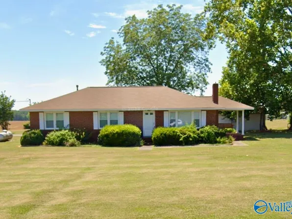 8437 Moores Mill Rd, Meridianville, AL 35759