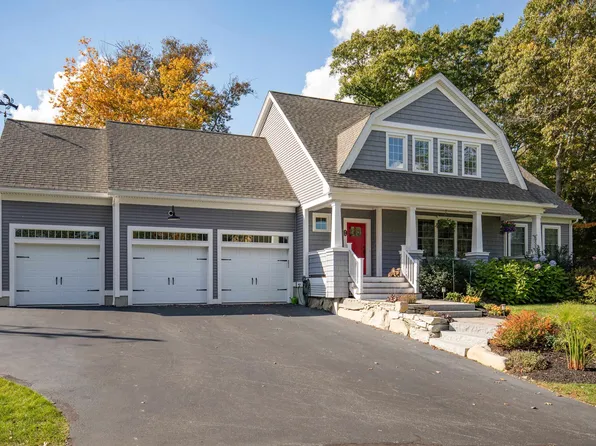 5 Juniper Lane, Hampton, NH 03842