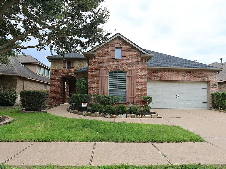 24322 Bella Florence Dr — Photo 1