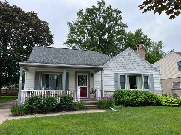 225 E Coolidge Ave, Appleton, WI 54915