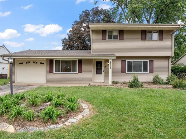 2712 Alton Dr, Champaign, IL 61821