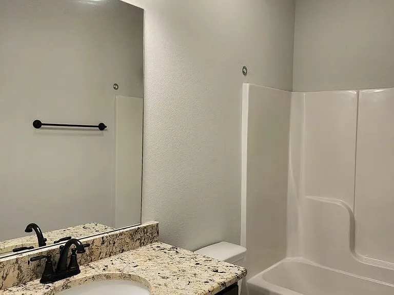 931 Gibson Ct — Photo 28