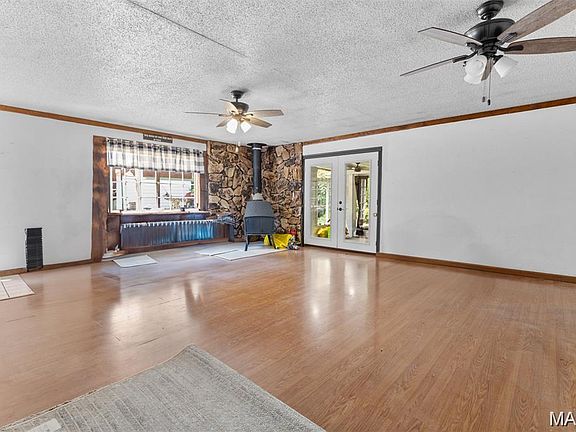 5th image of 524 North St