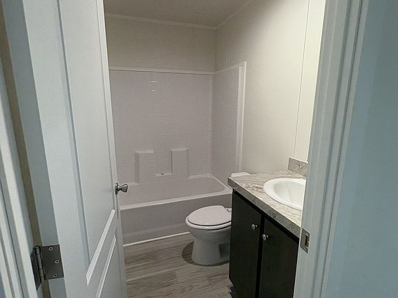 5th image of 3201 Echeta Rd Lot 36