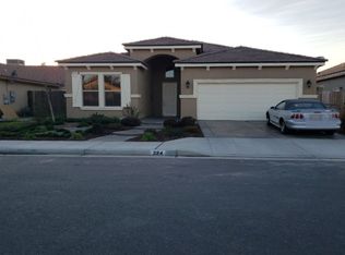 324 S Timberline Dr, Madera, CA