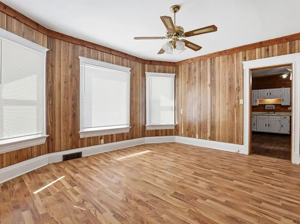 1028 S. 14th Street, 1028 S 14th St, Manitowoc, WI 54220