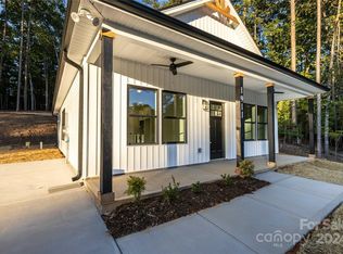 1911 Fairfield Rd, Mount Gilead, NC 27306