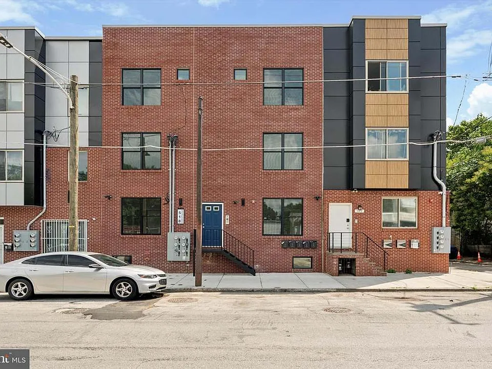 518 W Susquehanna Ave #1