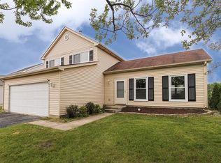11 Dennison Dr, Glendale Heights, IL