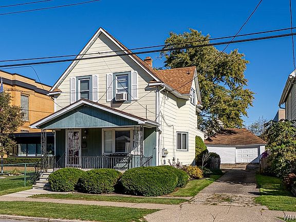 3rd image of 40 Johnson St