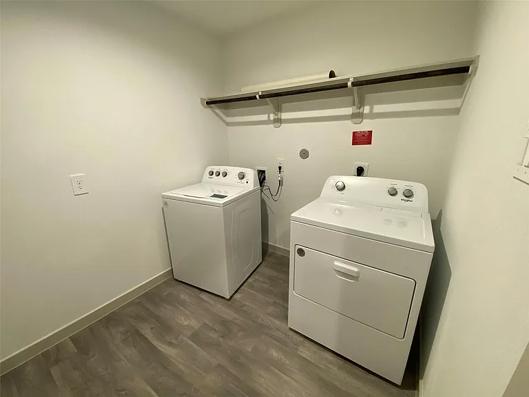 7023 Whispering Leaf St — Photo 15
