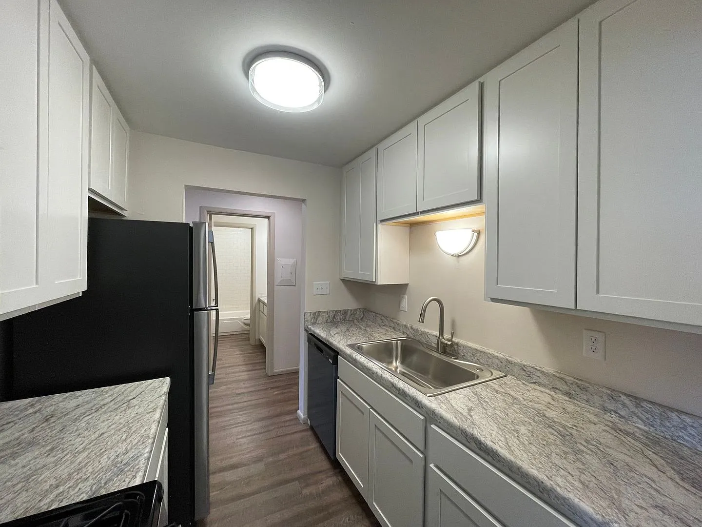 113 S Platten St — Photo 4