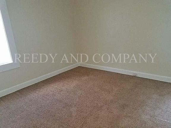 5th image of 3448 Rosamond Ave