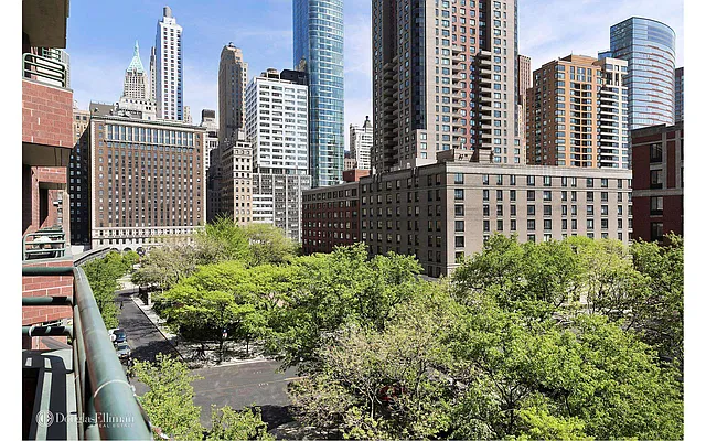Sold by Douglas Elliman | media 16