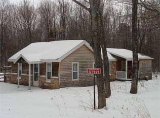 N7267 Hilltop Rd, Munising, MI 49862