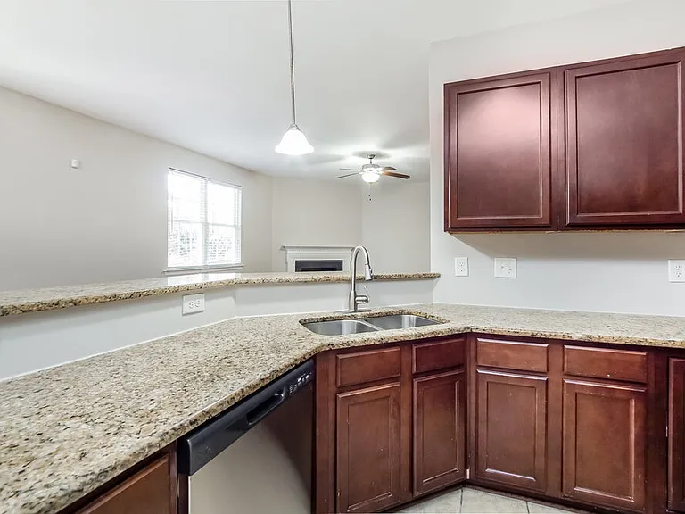 5139 Arbor Chase Dr — Photo 7