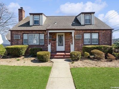 1147 Front Street, Uniondale, NY, 11553