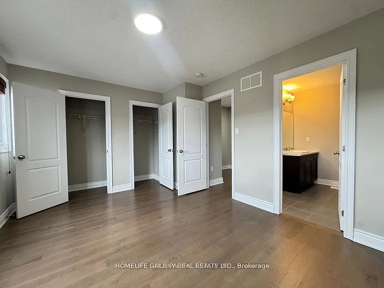 86 Nathan Cres — Photo 15