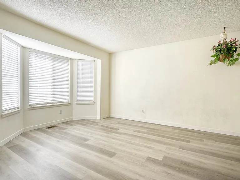 20455 E Crestline Pl — Photo 10