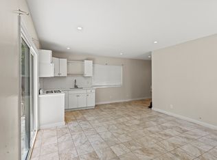 1555 Glacier St, Simi Valley, CA 93063