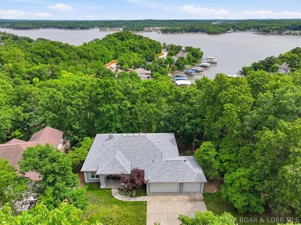 98 Keywest Ln, Lake Ozark, MO 65049