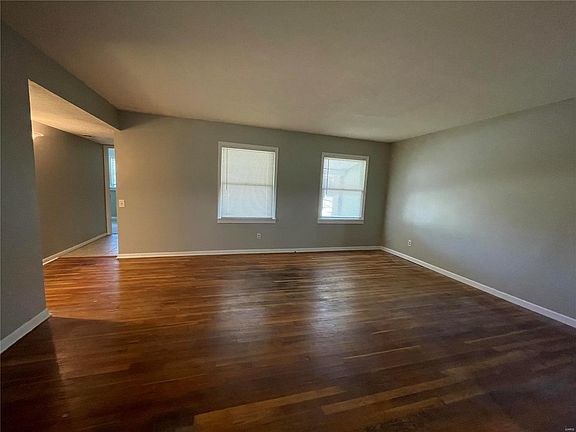 3rd image of 2512 Dukeland Dr