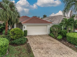 9548 Hemingway Ln, Fort Myers, FL 33913