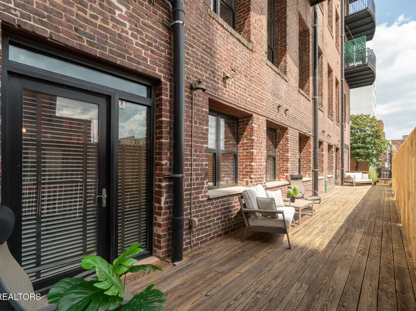 240 W Jackson Ave #B05, Knoxville, TN 37902