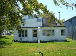 8244 S Marchs Point Rd, Anacortes, WA 98221