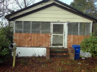 216 Willow St, Mayesville, SC 29104