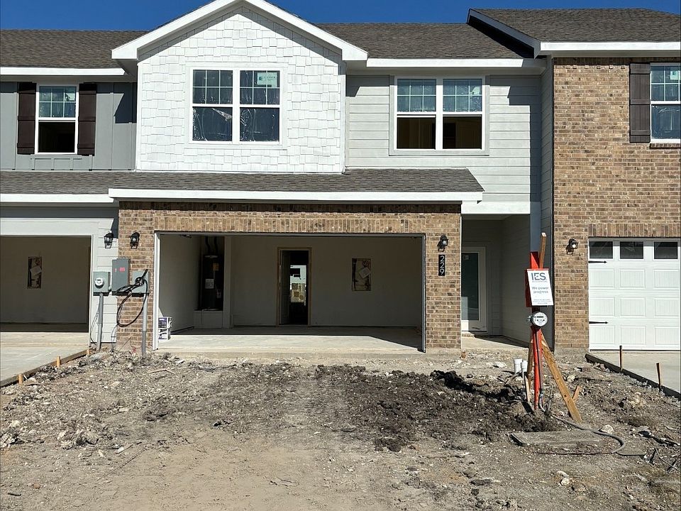 1st image of 249 Berthe Ct